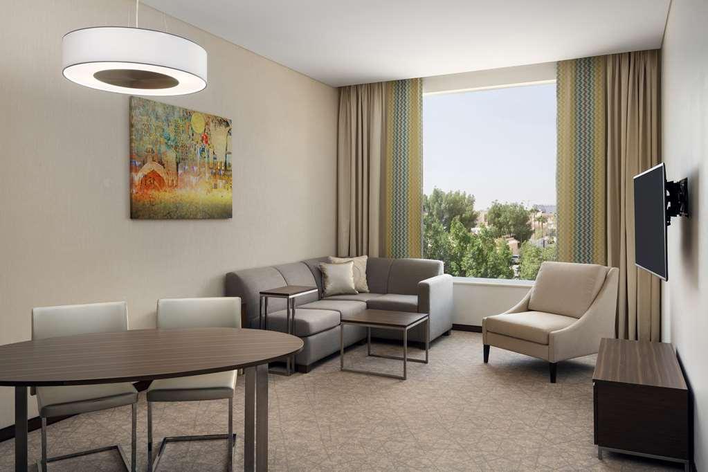 Hyatt Place Riyadh Sulaimania Habitación foto